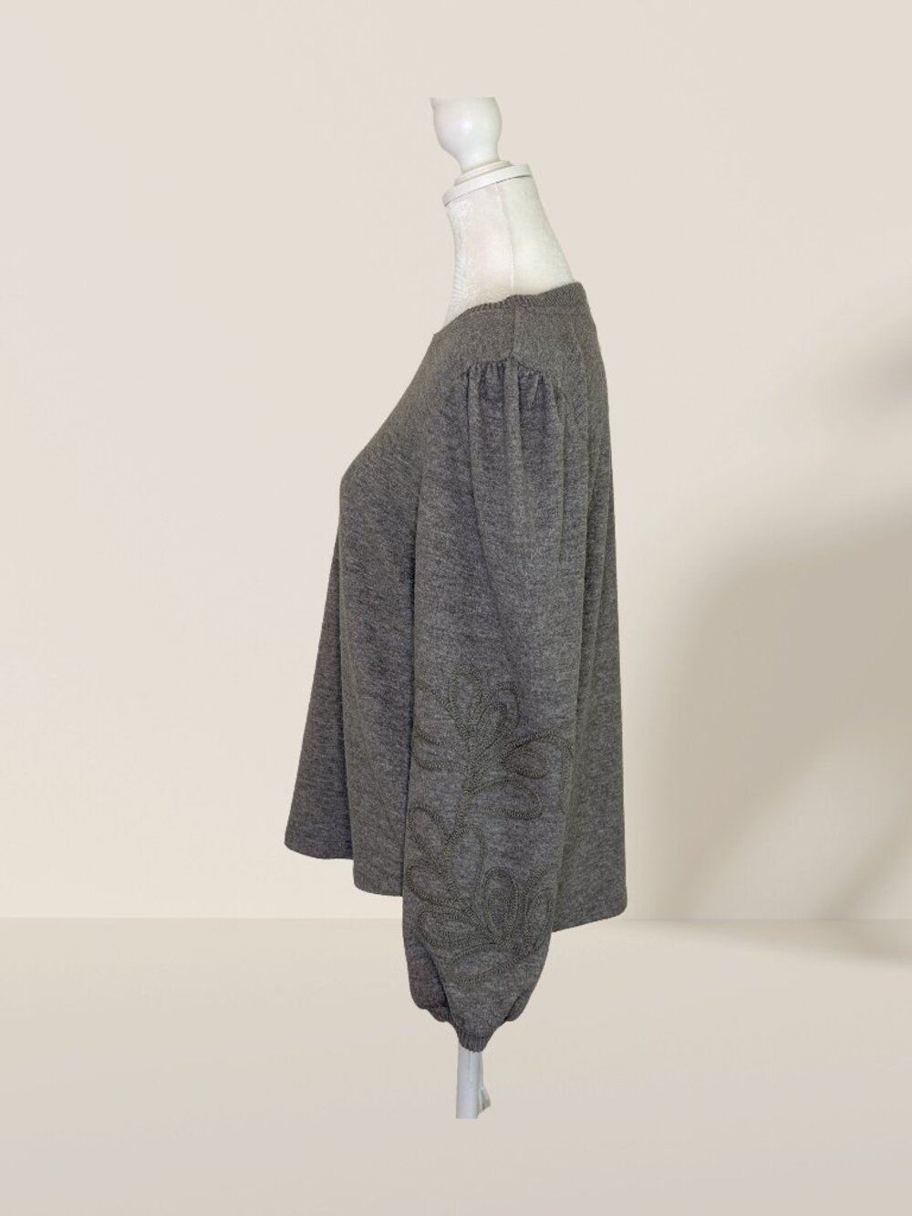 Democracy Heather Gray Soutache Sleeve Knit Sweater Size M | Cozy Crewneck - Picture 4 of 10